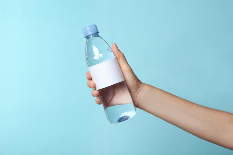 The Perfect Amount of Water To Drink Daily: Why You Should Use a 1-liter Water Bottle