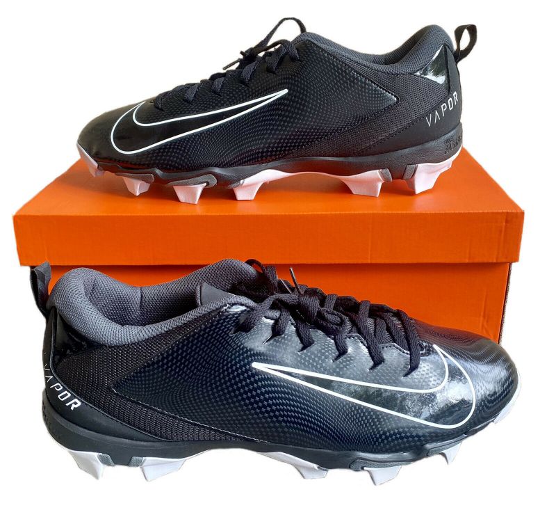The Ultimate Shoe Guide  Tips and Tricks for Nike Vapor Untouchable 3 Cleats
