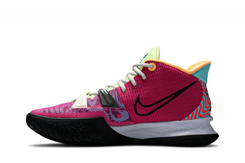 Thinking of Kyrie 7 Basketball Shoes. Here are 15 Best Features