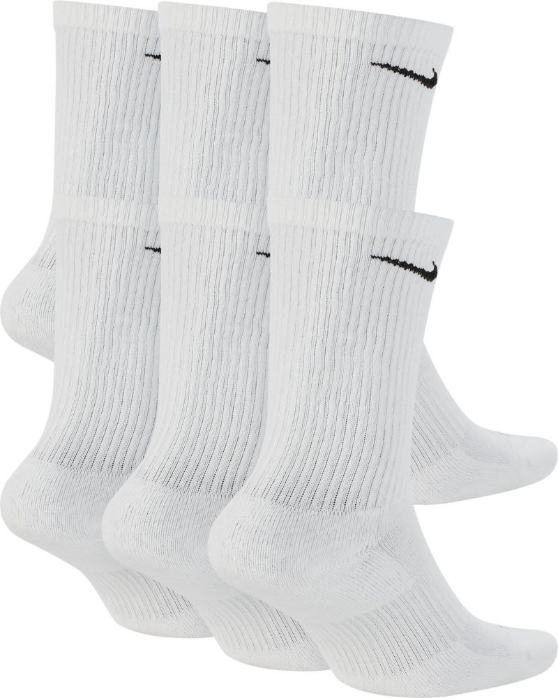 Top Features of Nike Everyday Plus Cushioned No Show Socks For Athletes