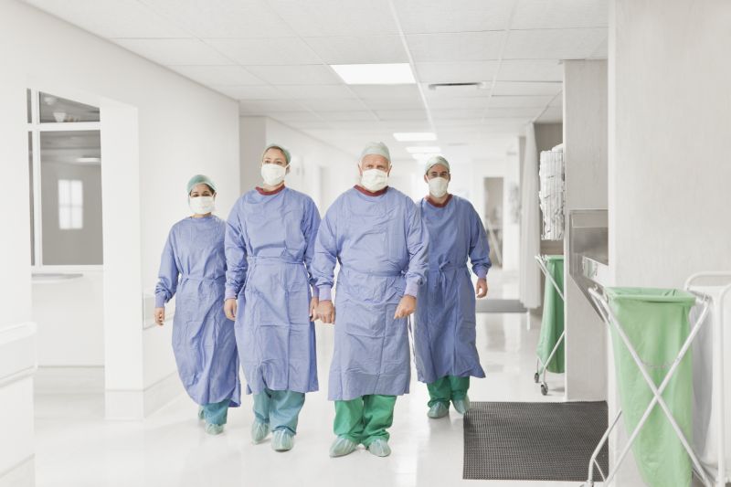 Top Isolation Gowns For Healthcare Workers