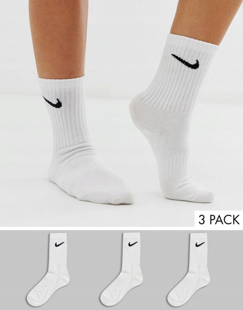 Top Master Tips to Up Your Socks Game With Nike DriFit