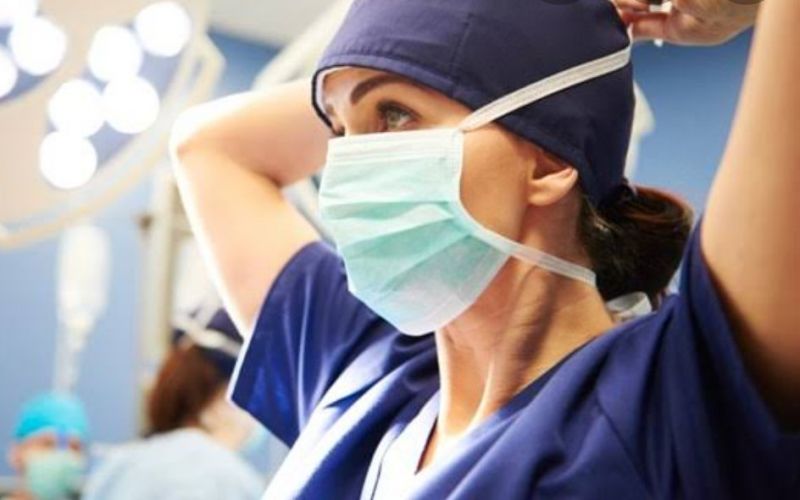 Top Reasons Why Every Surgeon Needs Surgical Face Masks and Shields