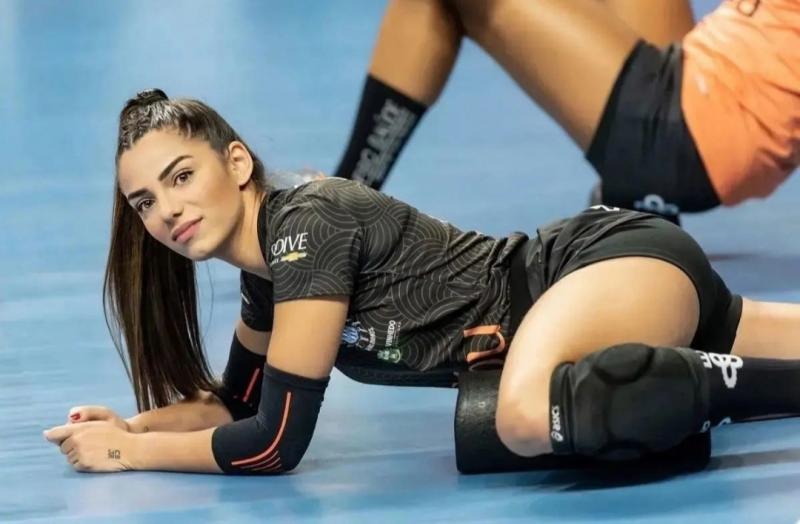 Trailblazing Game-Changer You Need in 2022: The 15 Best Volleyball Shorts for Women