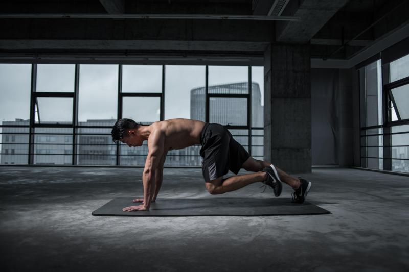 Transform Your Body in Weeks with Functional Fitness: The 15 Best Exercises to Shape Up Fast