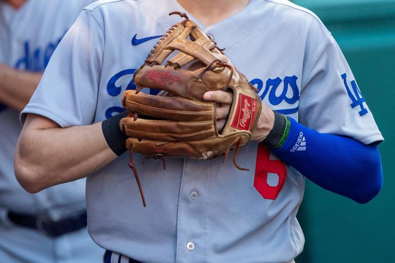 Transform Your Glove With This Magic Solution: Discover The Secret To A Perfectly Broken-In Baseball Mitt