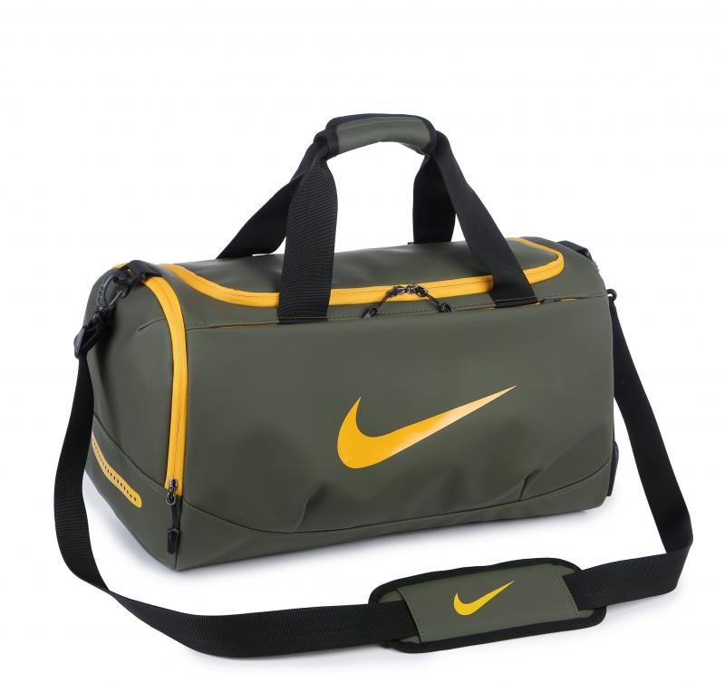 Travel Easier with the Best Nike Duffel Bags Near Me for 2023