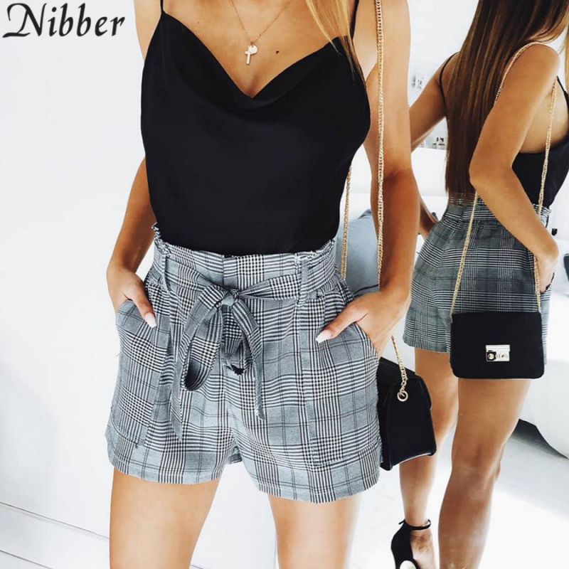 Trendy Summer Shorts Plaid Prints and Pockets for Women