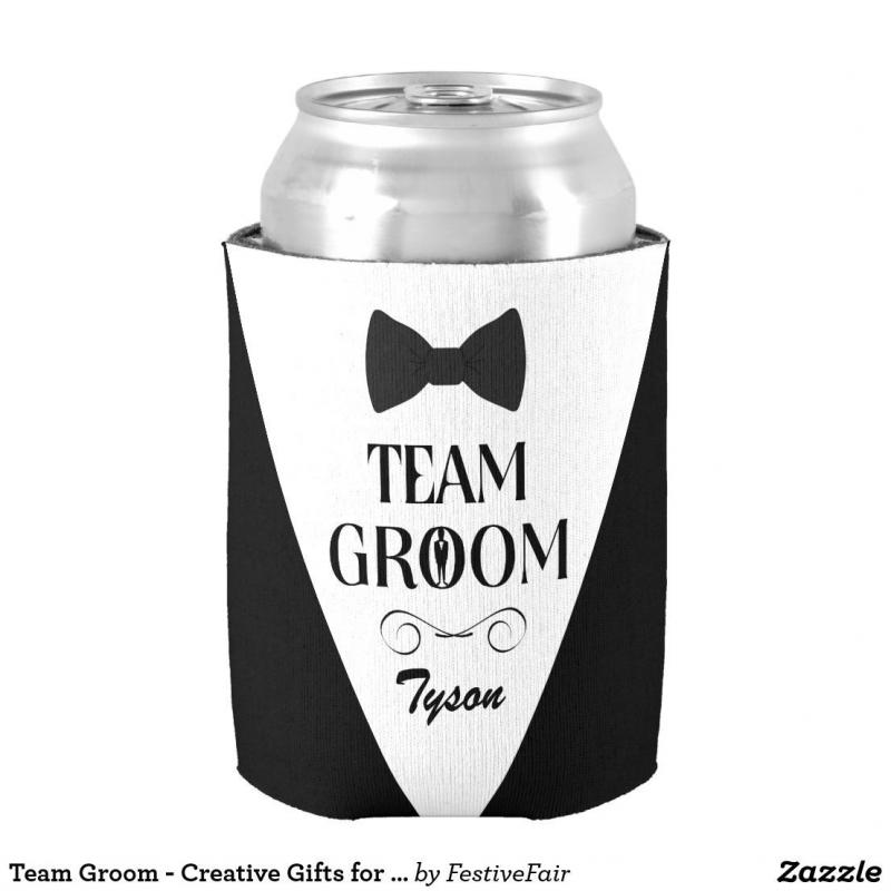 Unique Groomsmen Gifts to Surprise Your Crew: 15 Clever Non-Alcoholic Proposals They