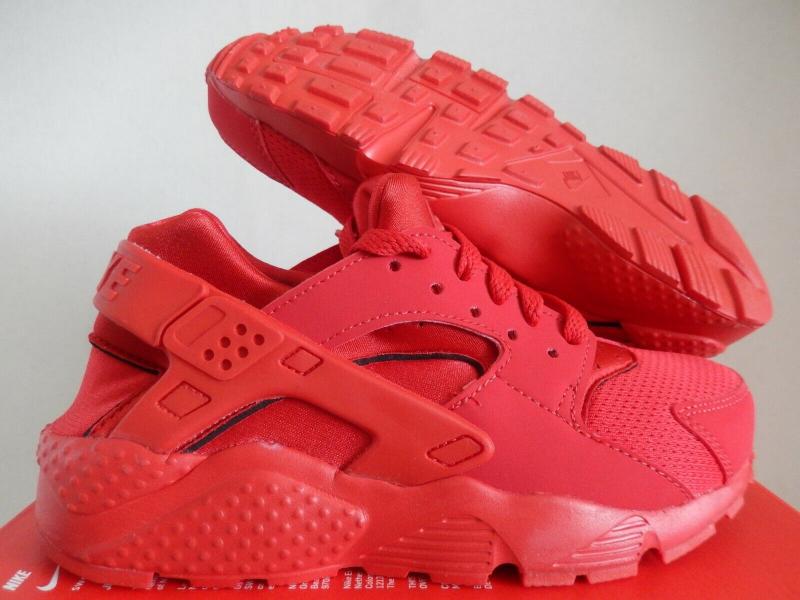 Unique Red Nike Gear Worth Buying in 2023: Discover Rare Finds Like Mens Huarache and More