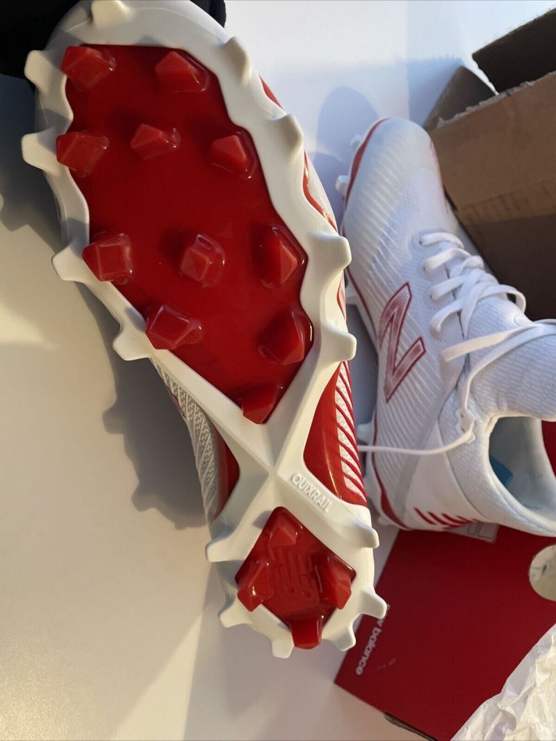 Unlock Top Performance with the New Balance Freeze V2 Cleats