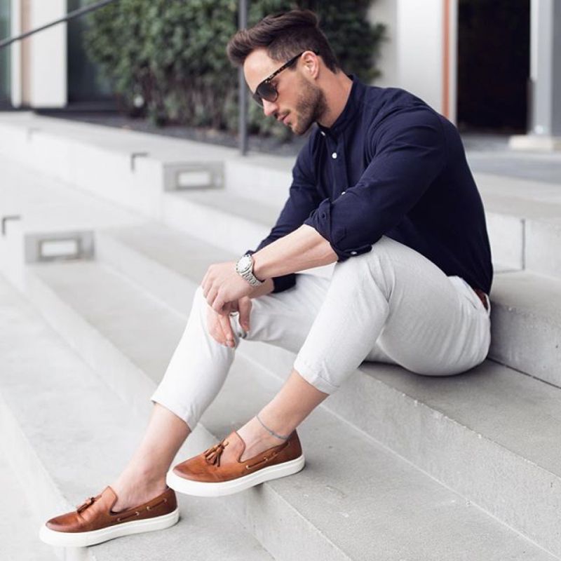 Vibrant  Casual Options Trendy Mens Lifestyle Shoes to Express an Effortless Style
