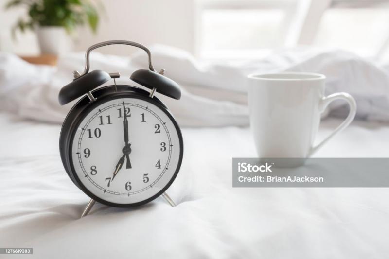 Wake Up On Time Everyday With These Easy To Use Digital Clocks: Master Proven Hacks For Waking Refreshed