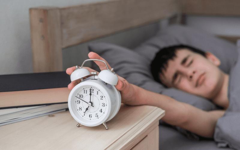 Wake Up Refreshed and Ready: 7 Ways an Atomic Alarm Clock Can Transform Your Mornings