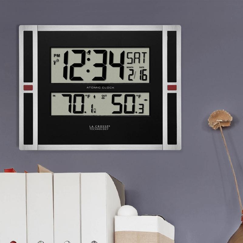 Want a Reliable Wall Clock. 14 Inch Atomic Clocks Have These Benefits