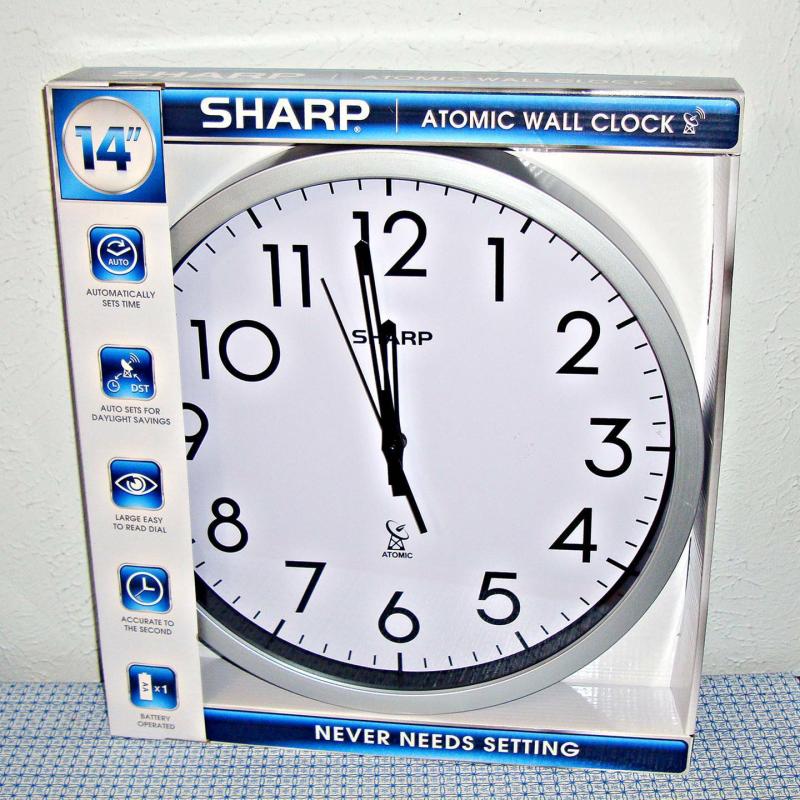 Want a Reliable Wall Clock. 14 Inch Atomic Clocks Have These Benefits