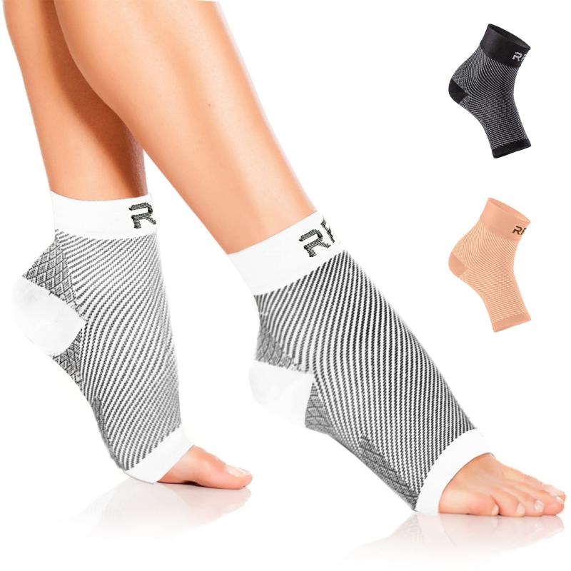 Want Breathable Yet Durable Socks for Your Active Days: Under Armour Performance Tech Socks Are What Your Feet Need
