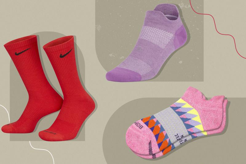 Want Breathable Yet Durable Socks for Your Active Days: Under Armour Performance Tech Socks Are What Your Feet Need