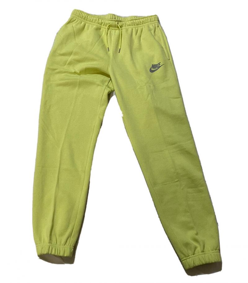 Want Popular Green Nike Sweatpants & Sweatsuits for Less: Why Trying These 15 Hacks & Tips This Season Is a Must