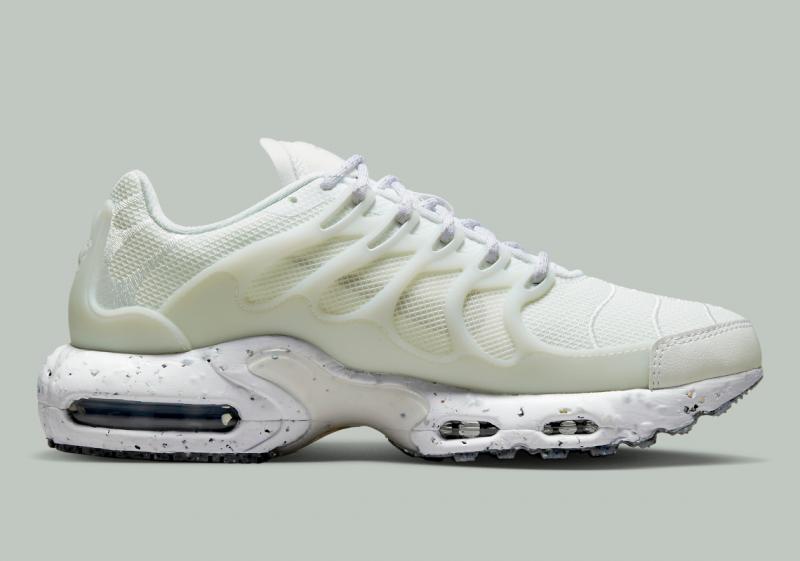 Water-Resistant Yet Breathable: The 15 Best Waterproof Nike Air Max Shoes of 2022