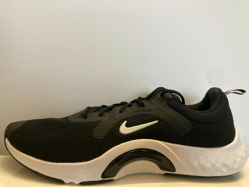 What are the 15 best reasons to buy Nike in season tr8 shoes: Intriguing answers inside