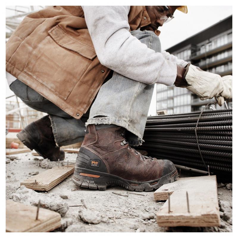 What Are the 15 Best Work Shoes for Construction Workers in 2023