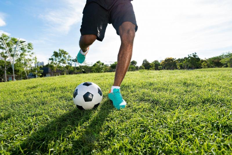 What Are The Best Soccer Socks For Your Game And Budget