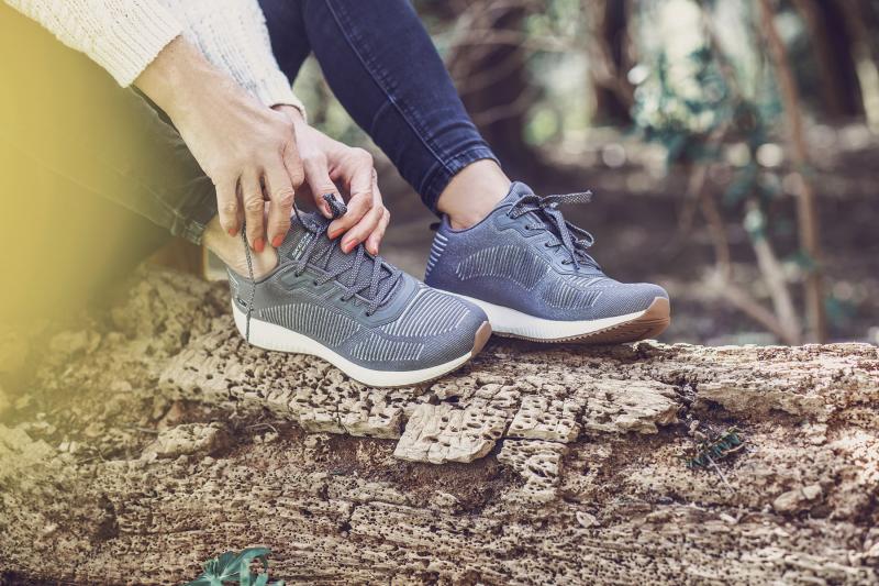 What Are The Top 15 Best Walking Shoes For Women This Year. Revealed