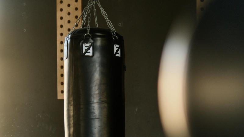 What Size Punching Bag Is Best For Beginners: How To Choose The Perfect Heavy Bag Weight To Become An Elite Fighter