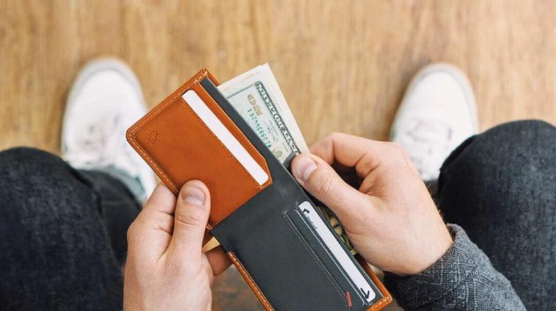 Where Can You Find The Perfect Minimalist Wallet Nearby. Discover The Chums Keychain Wallet