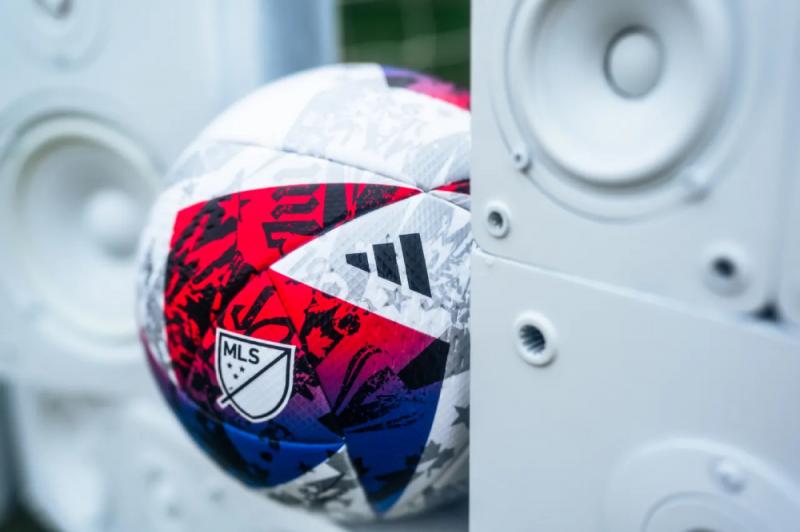 Where To Find Amazing Deals On Soccer Balls This Year