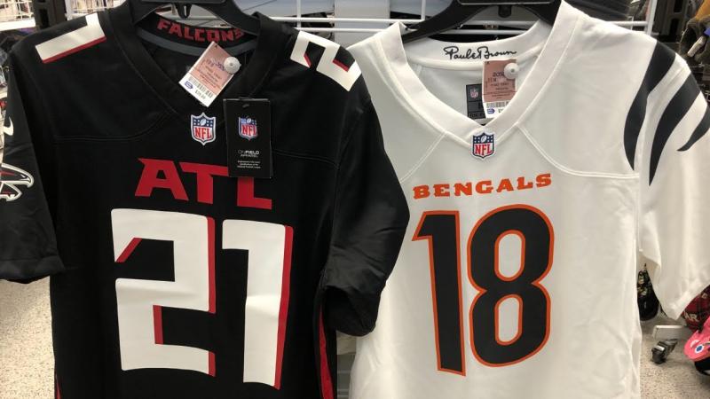 Where to Find Youth NFL Jerseys on Sale This Year: Captivate Readers With 15 Tips for Finding Discounted Jerseys