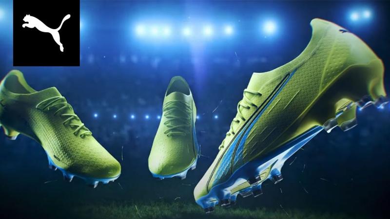 Which Color Soccer Cleats Give You the Most Kick This Season: 7 Lighter Than Air Styles That