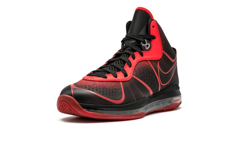Who Sells Lebron Shoes Near Me: The 15 Best Places to Buy Lebrons Online and In-Store