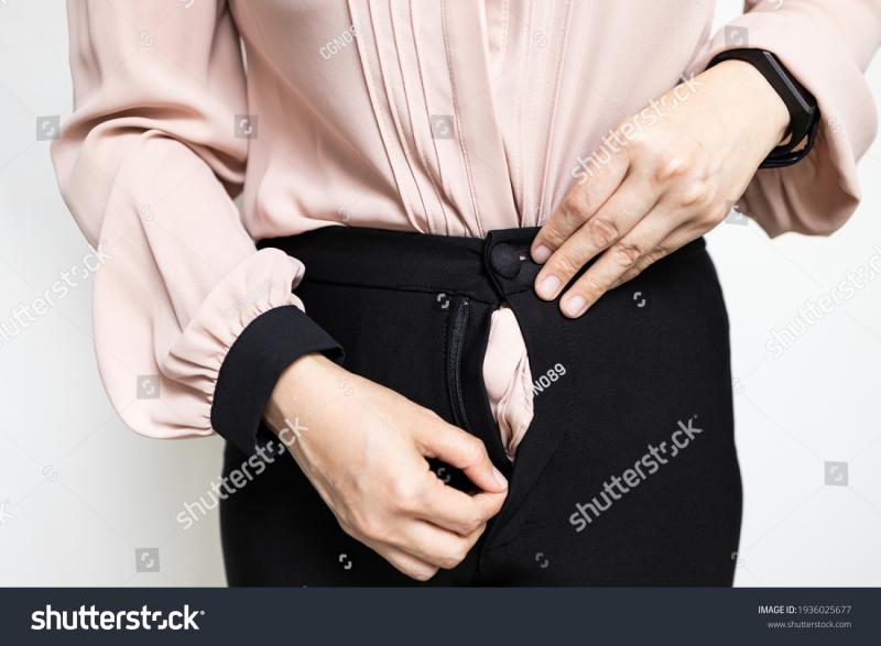 Why Are Pockets on Women
