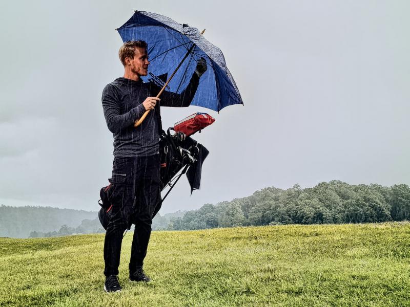 Will an Umbrella Fit In Your Golf Bag: 7 Tips For Keeping Your Clubs Dry During Rain