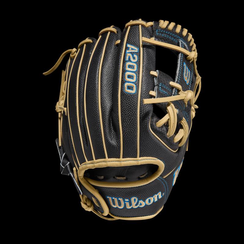 Will The Wilson A1000 Pedroia Fit Up Your Alley: Find The Perfect Baseball Glove in 10 Easy Steps