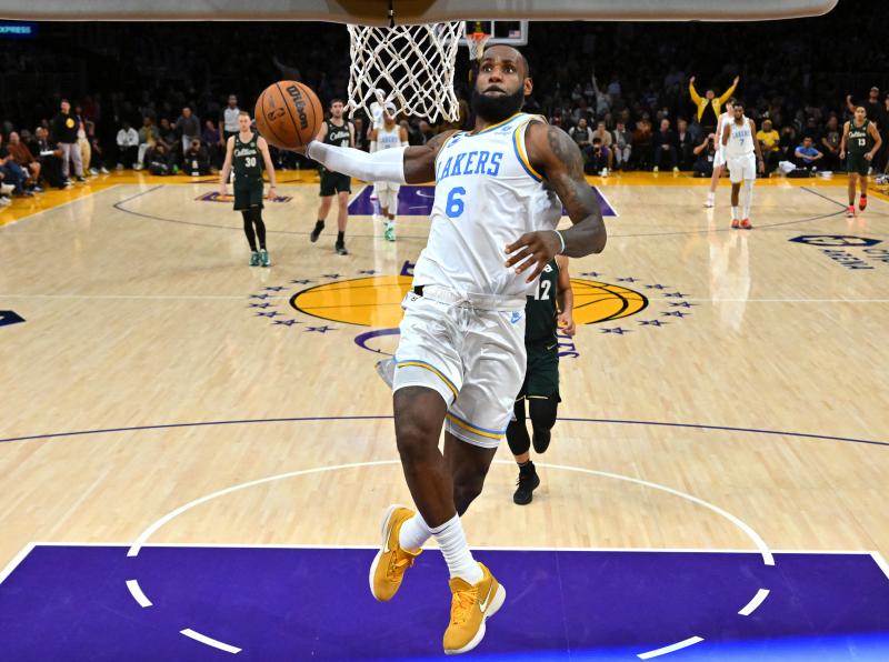 Will These Helps Your LeBron-Loving Kid Dominate the Court This Year. A comprehensive article on the best LeBron James shoes for youth basketball