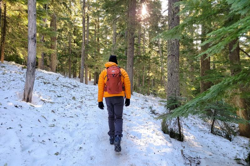 Your coziest winter hiking pants: How to stay toasty on chilly trails this year