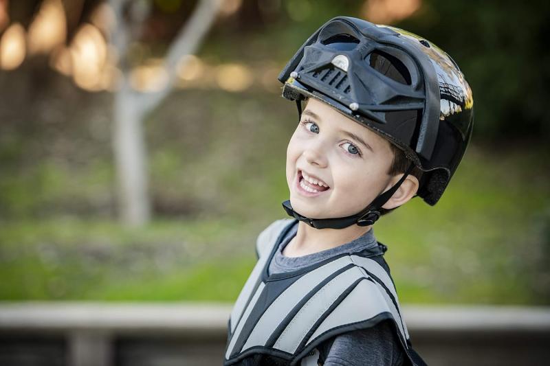 Youth Baseball Helmets: How to Choose the Perfect White Helmet for Your Kid